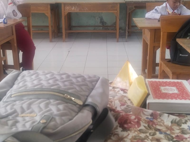 Ujian Semester Akhir